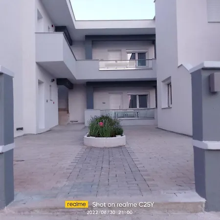 Summer Feelings アパート